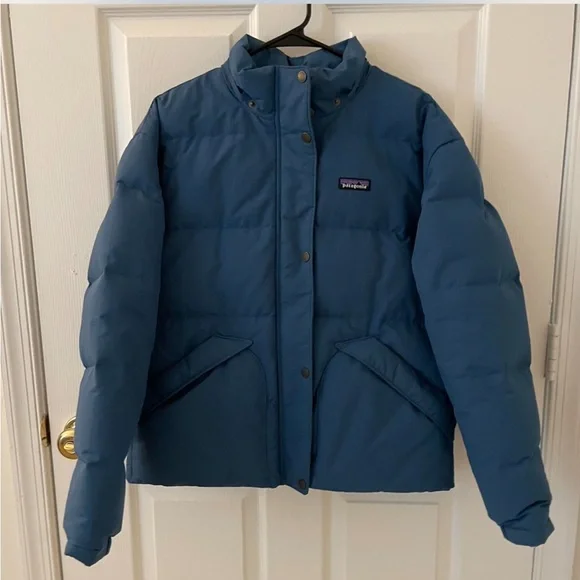 Patagonia Blue and Beige Puffer Jacket - Picture 3 of 4